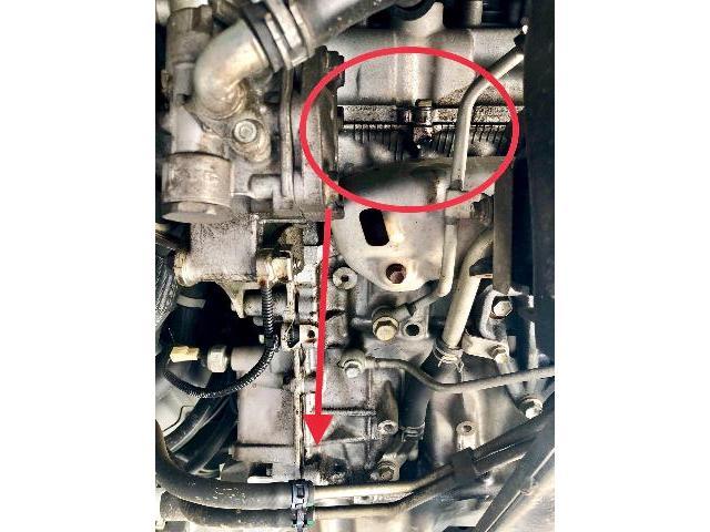 ダイハツ　アトレー　S321G　KF　オイル漏れ　シリンダヘッドカバーガスケット　スパークプラグ
車検　点検　宮崎　メンテナンス　エンジンオイル