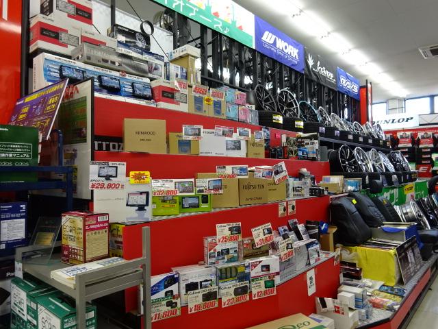 タイヤワールド館ベスト　多賀城店11