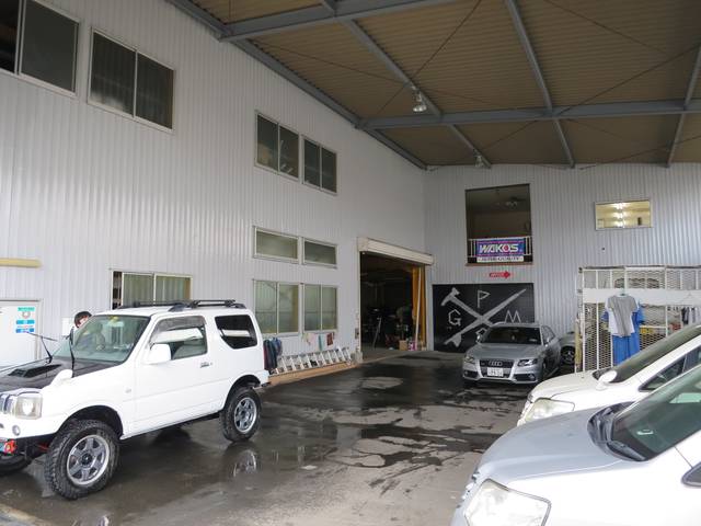 オートラウズ　（有）晃陽4