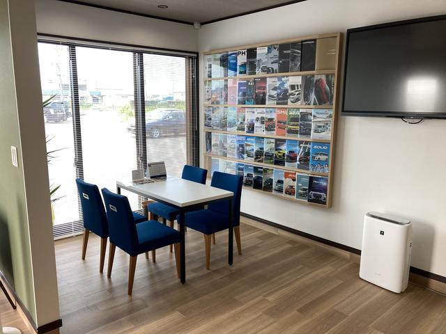 女性の方にも安心してご来店頂けるような清潔で明るい店内を目指しております。お気軽にご来店下さい。