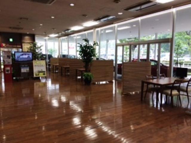 宮城トヨタ自動車(株) 泉店(2枚目)