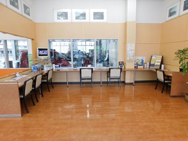 (株)東北マツダ 天童店(6枚目)