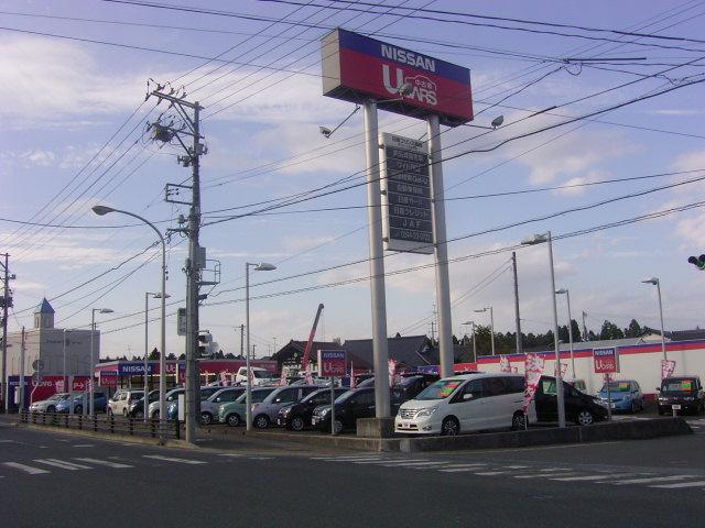 日産プリンス福島販売（株） Ｐフィールド２３