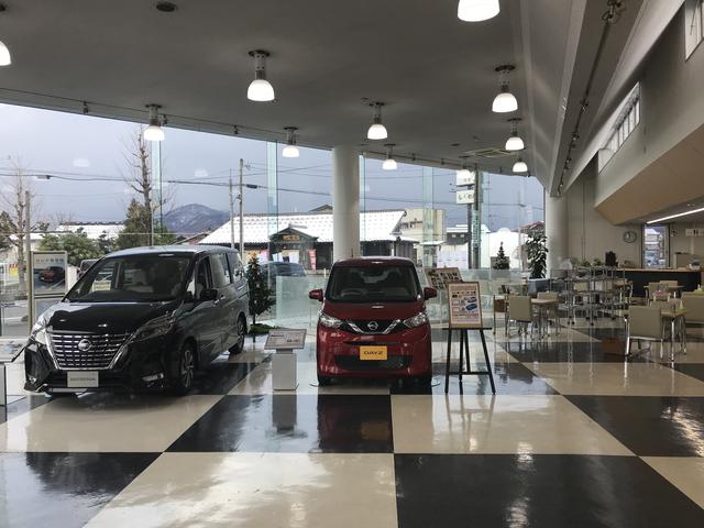 山形日産自動車販売（株）　カーパレス鶴岡(2枚目)