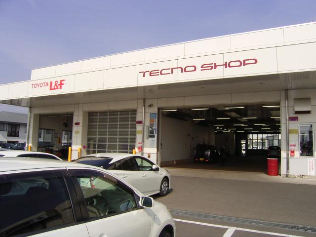 福島トヨタ自動車(株) 会津店(5枚目)