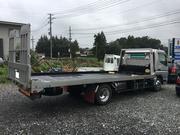 積載車完備しております。納車、引き取りはもちろん、万が一の事故引き上げにも対応致します。