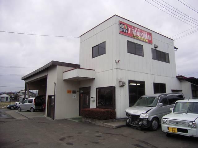 当社はトヨタ及びホンダの指定工場、ＪＡ協力修理工場になっている提携工場を完備しております。
