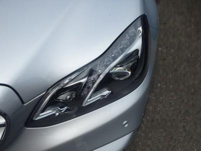 全塗装や部分塗装も対応しております。