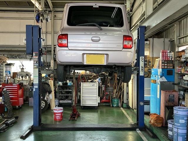 不正改造車や保安基準に満たないカーパーツの取付はお断りさせて頂きますので予めご了承下さい。