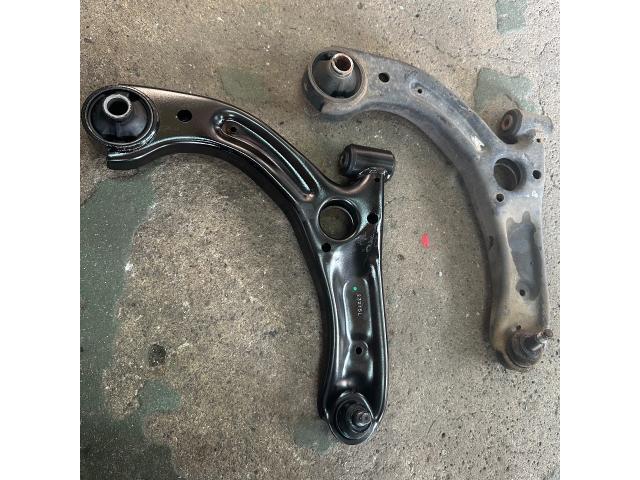 ダイハツ　ムーヴコンテ　サスペンション・足回り修理・整備