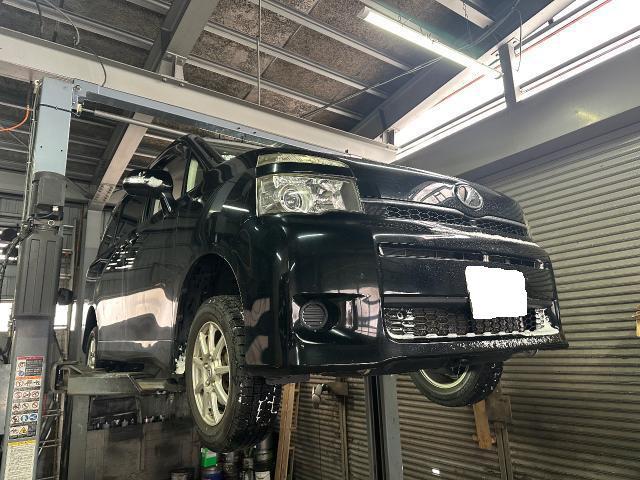 トヨタ　ヴォクシー　ミッション・駆動系修理・整備