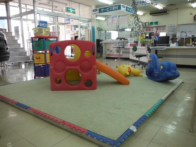 マツダオートザム八戸西(株)ワイエスオート(6枚目)