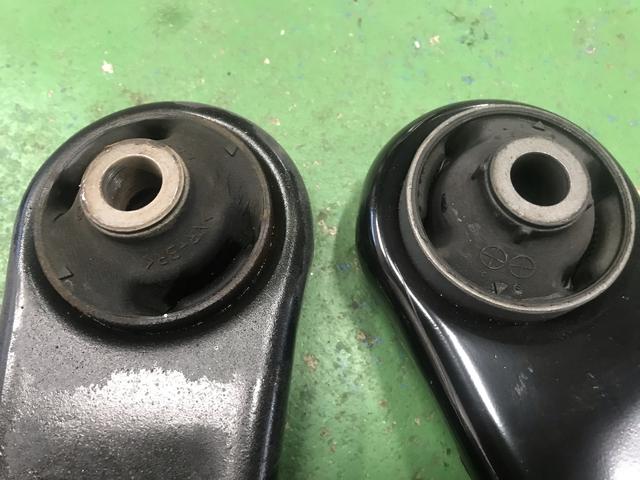 デリカD:５ロアアーム、タイロッドエンド交換