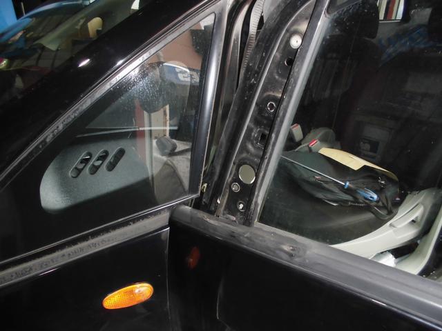 三菱　アイ　電動格納ミラー　左側　格納不能