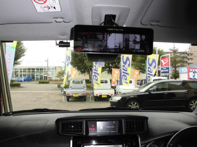 トヨタ　ルーミー　社外ドライブレコーダーフロント＆リヤカメラ取付　純正ナビへTVキャンセラー取付作業