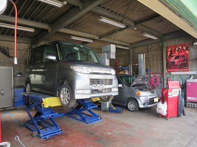 プロの整備士がメンテナンス