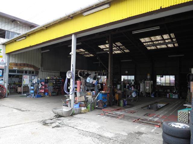 （有）小松自動車2