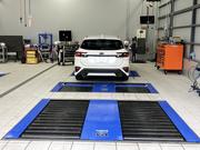 整備工場内は大切なお車を扱う為、常に整理整頓、清掃を心掛けております。