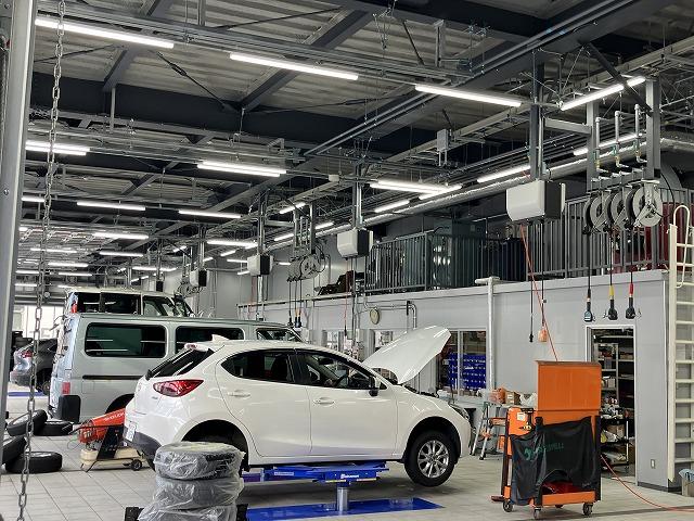 当社は国で定められた指定工場となります。１日車検も承ります。