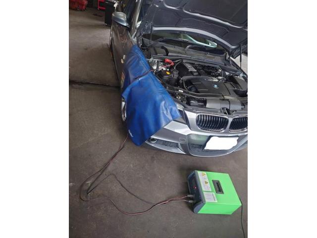 BMW 320i Mスポーツ E90 車検整備　バッテリー交換