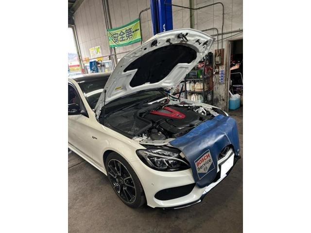 メルセデスAMG　C43　4マチック　バッテリー交換　エンジンオイル交換