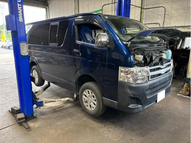 トヨタ　レジアスエースバン（KDH２０６V）エンジンオイル交換