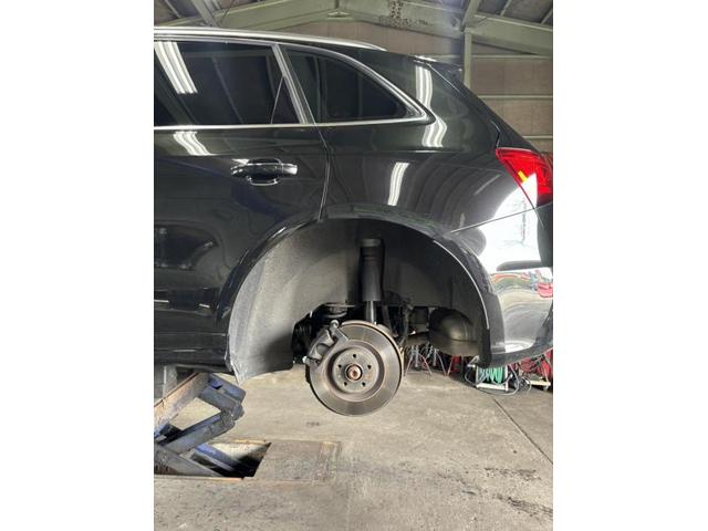 アウディ　SQ5　（8R）走行中異音　修理
