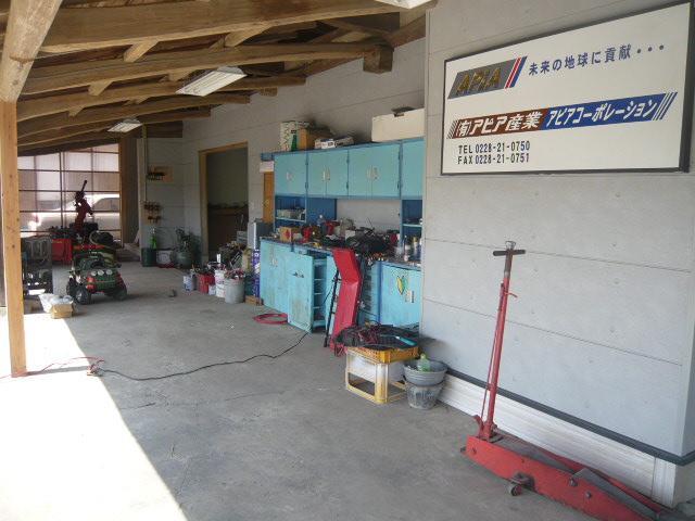 整備、鈑金、修理何なりとご相談下さい。格安でご対応致します