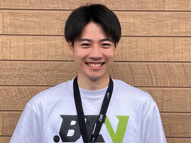 スタッフ紹介2