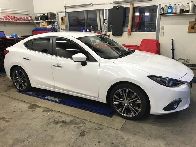 アクセラ　ダウンサス取付