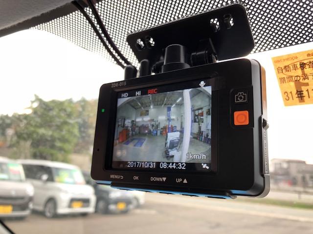 スズキ ワゴンR スティングレー ドライブレコーダー取付 コムテック 前後2カメラ撮影