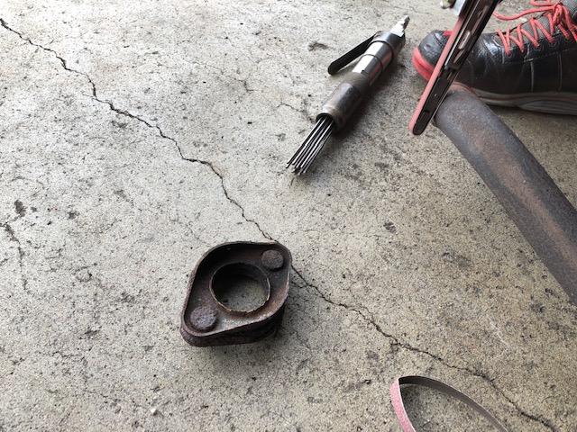 日産 ラフェスタ　リヤマフラー持ち込み フロントパイプ　センターパイプ
修理溶接補強
