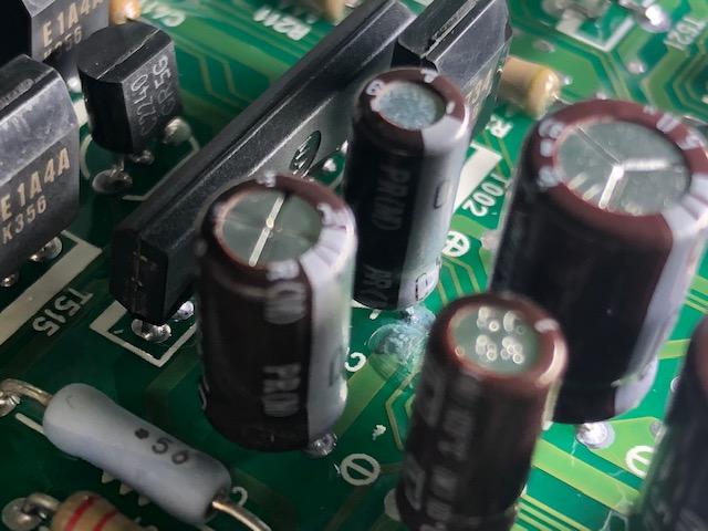 トヨタ 130ハイラックスサーフ 4速に切り替わらない オートマ ミッション