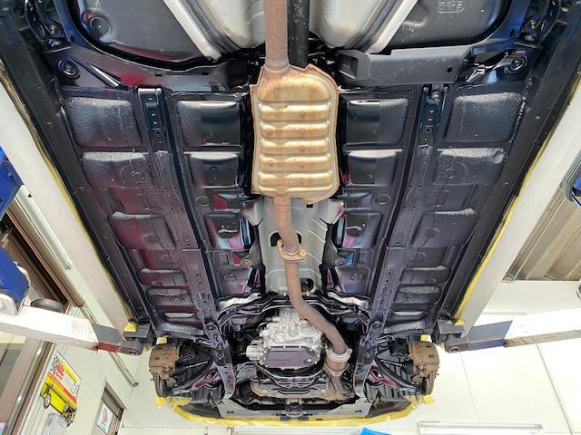 スバル レガシィ 車検整備 ブレーキパッド ディスクロータ ファンベルト 交換