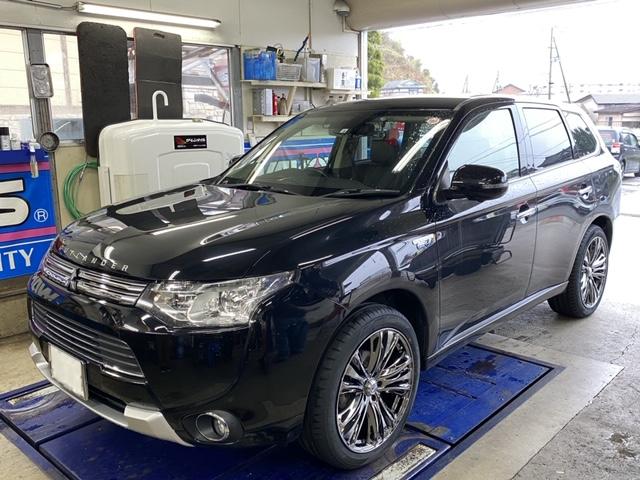 三菱 アウトランダーPHEV 20インチ 持込 タイヤ組付 ホイールバランス