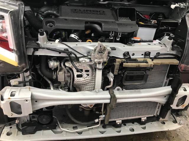 ダイハツ　ムーヴカスタムRS　エアコン不良　エアコンガス漏れ　コンプレッサー・コンデンサー交換