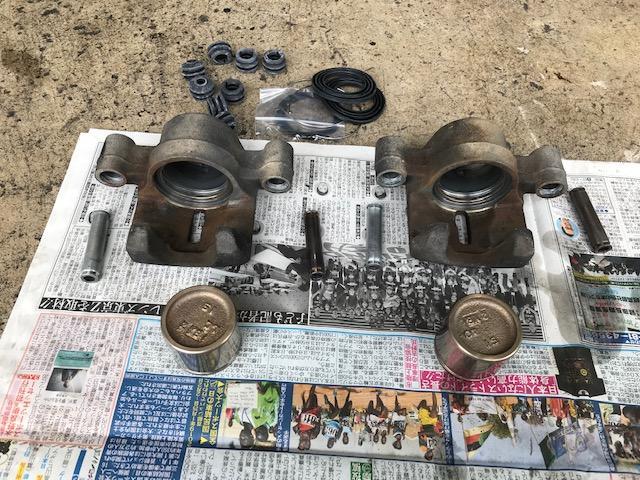 スズキ　ジムニー　ブレーキ廻り修理　キャリパーOH　ディスクロータ交換　ブレーキパッド交換