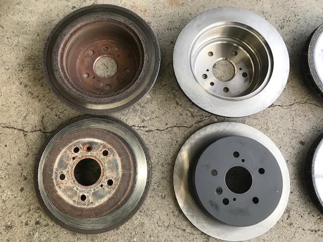 トヨタ　イプサム　ブレーキ修理　前後ディスクロータ交換　サイドライニング交換