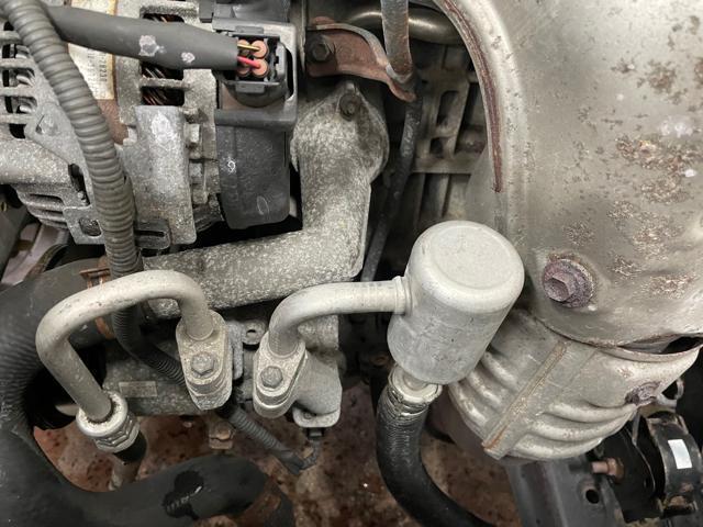 トヨタ イプサム アイドリング不安定　ラジエータ サーモスタット 交換 　イグニッションコイル・プラグ交換　スロットルボディ清掃　WAKO'Sスロットルバルブクリーナー