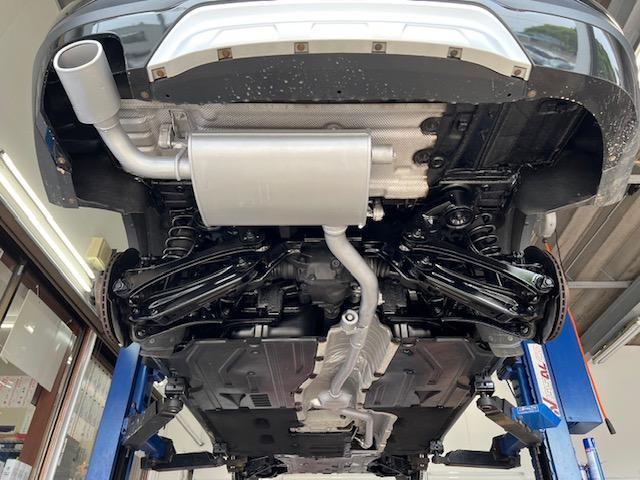 BMW X3 F25 ブレーキパッド ディスクロータ パッドセンサー 交換 修理 下廻りサビ止め塗装 車検整備