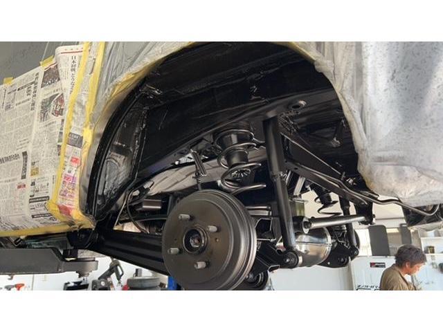 新車販売　Panasonicナビゲーション取付　下廻り防錆施工　マフラー錆止め耐熱塗装　社外アルミラジアルタイヤインチアップ　ボディコーティング