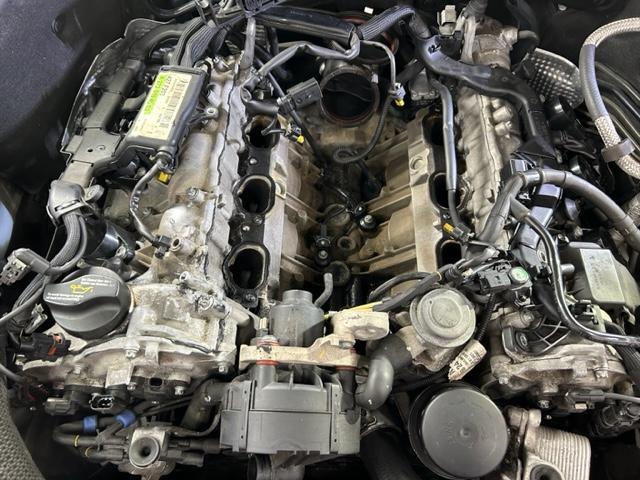 メルセデスベンツ　C230　エンジンチェックランプ点灯　タンブルフラップリペアキット交換修理　エンジンオイルパン交換