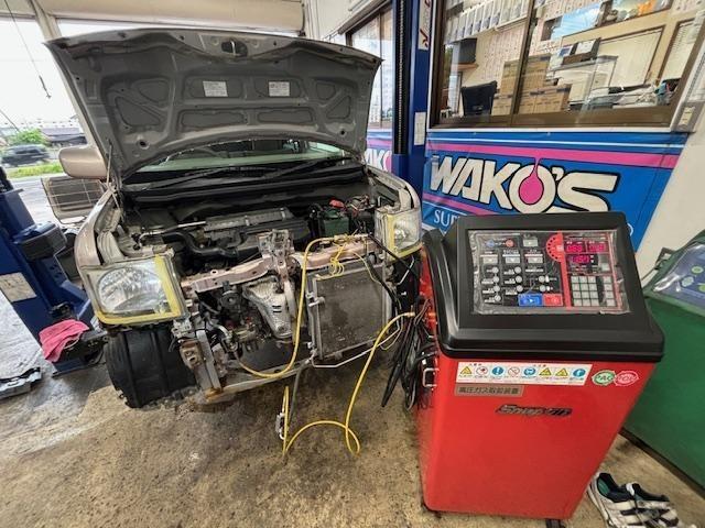 秋田県　秋田市　ダイハツ　ムーブコンテ　エアコン効かない　コンプレッサー、コンデンサー交換
エアコン配管内フラッシング　https://www.taguchiautojapan.com/