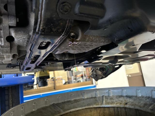 日産クリッパーバン　販売車輛車検整備　フロントブレーキ　パッド　ローター　プラグ　オイル交換　バックプレート塗装ワイパーラバー交換　下廻り洗浄防錆施工　マフラーWAKOS耐熱ブラック 　エアコンガス入替　エアコンフィルター　バッテリー交換