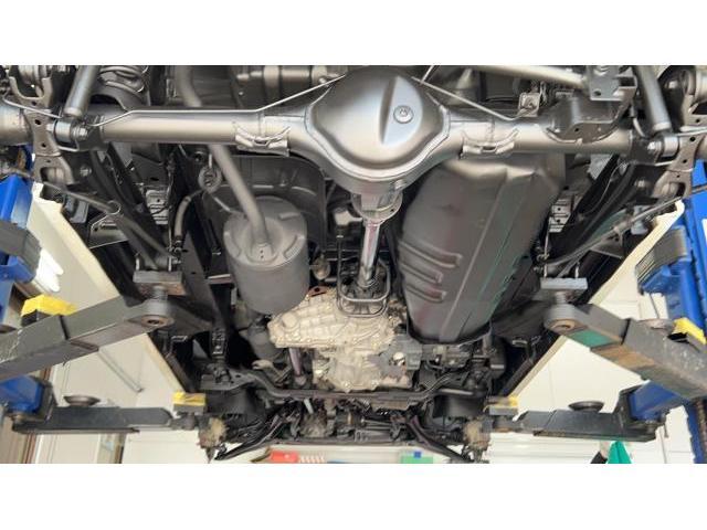 日産クリッパーバン　販売車輛車検整備　フロントブレーキ　パッド　ローター　プラグ　オイル交換　バックプレート塗装ワイパーラバー交換　下廻り洗浄防錆施工　マフラーWAKOS耐熱ブラック 　エアコンガス入替　エアコンフィルター　バッテリー交換