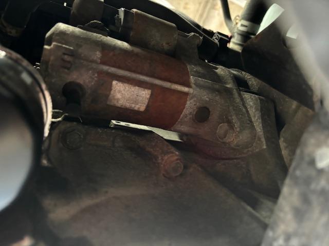 トヨタ　カローラアクシオ　予約　フロント及びリヤ・ブレーキ分解　Ｖベルト交換　フロントスタビリンク交換左右　フロントパイプ・クランプ交換　オイル・フィルタ交換　スパーク・プラグ交換 　スロットルボディ清掃　スタータモータ引きずり交換