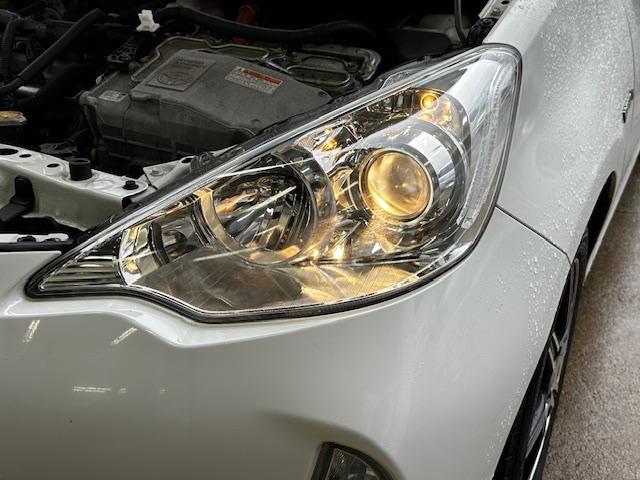 トヨタ アクア ヘッドライト LEDバルブ取付 日本ライティング ZRAY