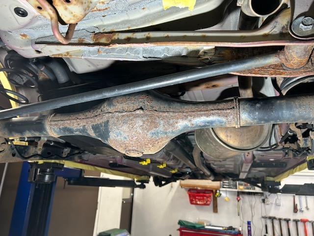 ダイハツ タント 車検整備 ラジエータ ウォータポンプ スパークプラグ リヤコイルスプリング 交換 下廻り錆止め塗装 マフラー耐熱塗装