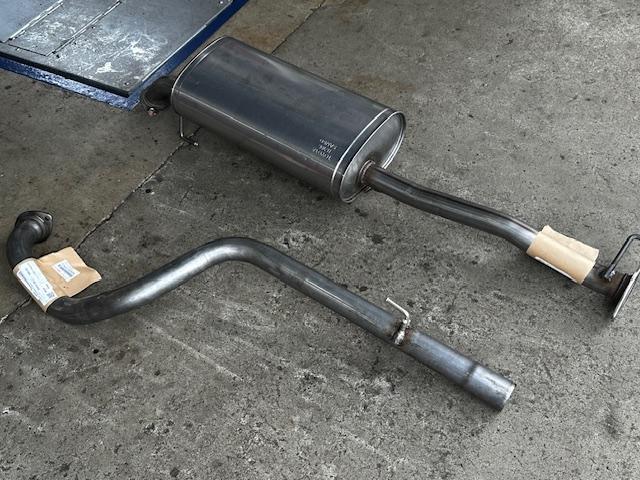 トヨタ ハイラックスサーフ 車検整備 ディファレンシャルアクチュエータ エキゾーストパイプ マフラー交換 下廻り防錆補修 スリーラスター