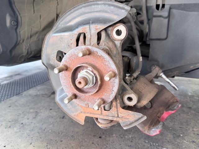 マツダ アテンザセダン 車検整備 WAKO'Sディーゼルツー ブレーキパッド ディスクロータ 交換 下廻り防錆補修